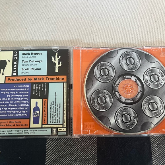 Blink 182 Dude Ranch - Picture 2 of 5